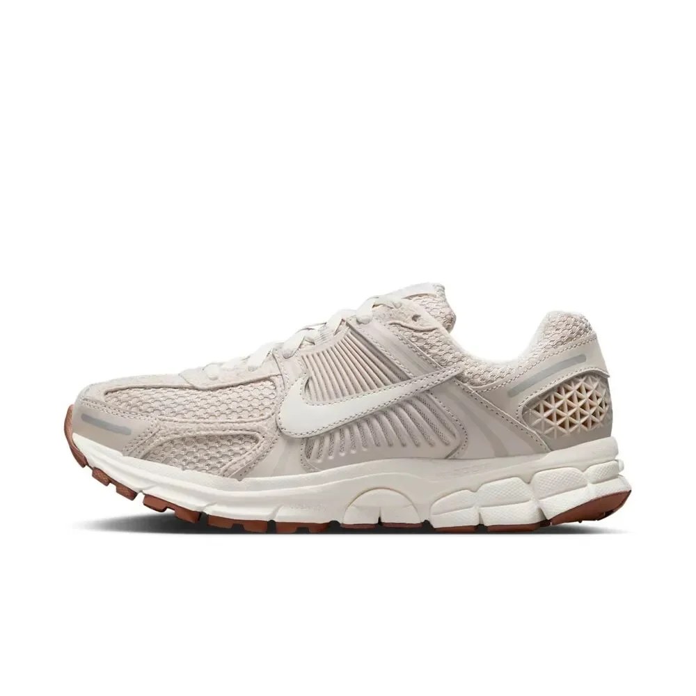 Nike Women's Air Zoom Vomero 5 Light Orewood Brown FZ3780-101 Size 12.5 New